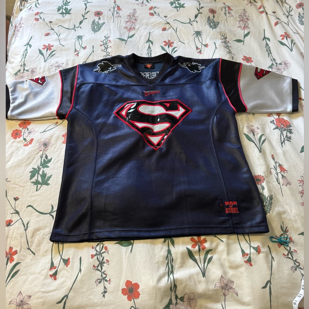 Warner Bros. Superman Black and Navy Jersey - Picture 4 of 13